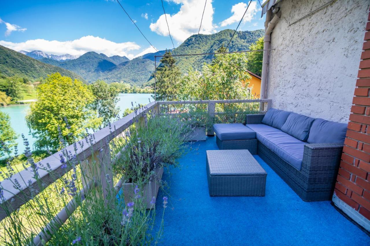 House By The Lake Most Na Soci Bagian luar foto